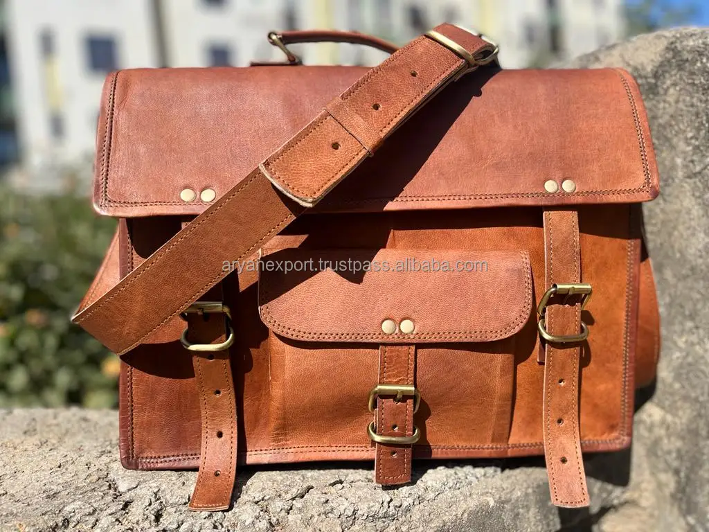 New Arrival Goat Leather Unisex Stylish Messenger Bags Office Use