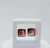 สีชมพู