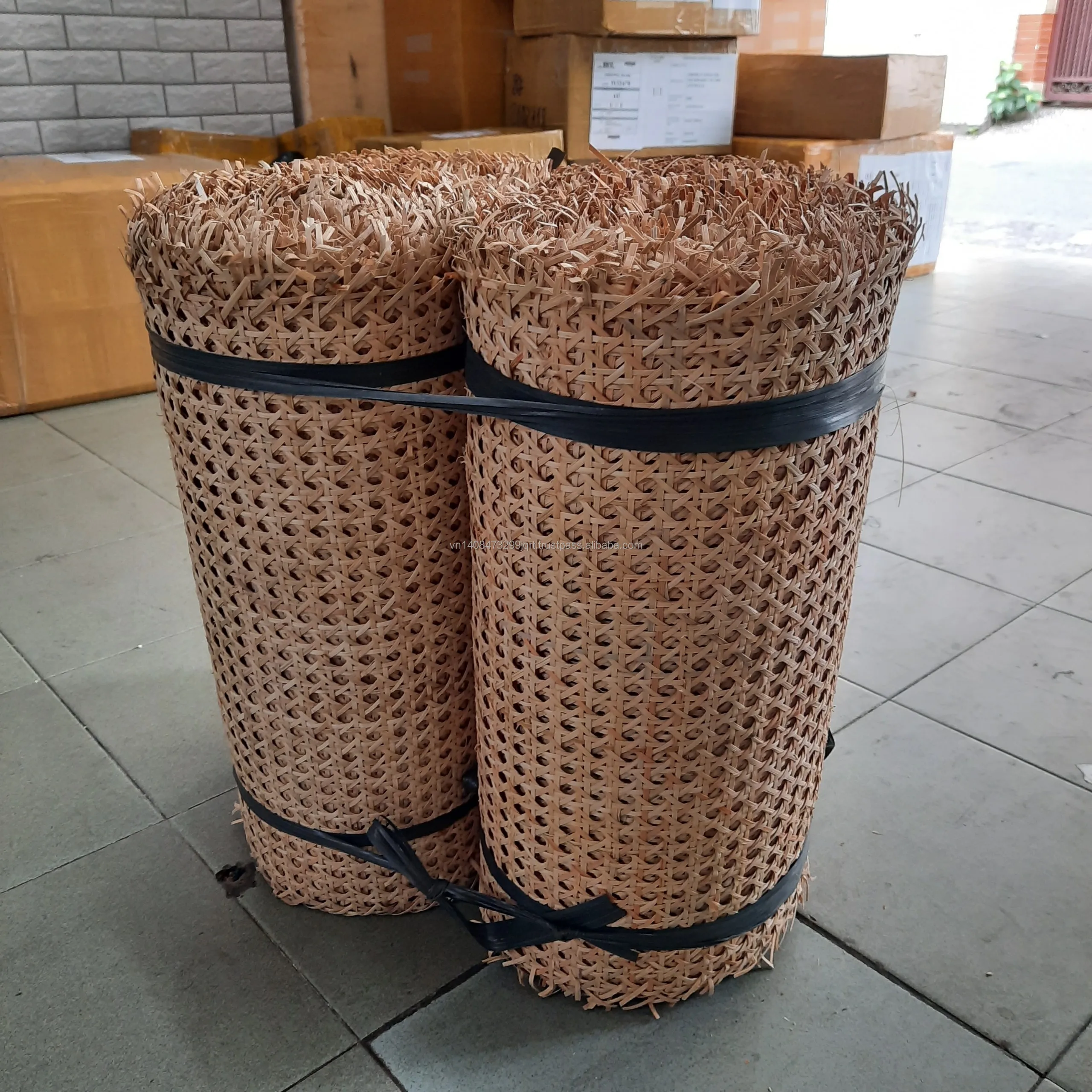 Close/open Natural Rattan Webbing Cane / Synthetic Rattan Rolls ...