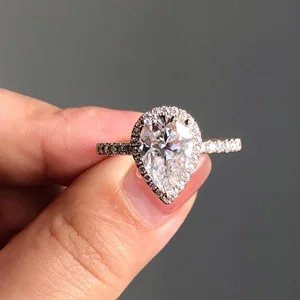 Hot Selling 2.50 Carat Pear Cut Lab-Grown Diamond Ring 14k White Gold Rhodium Plating Classic for Engagement Wedding Fine