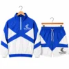 Azul y blanco