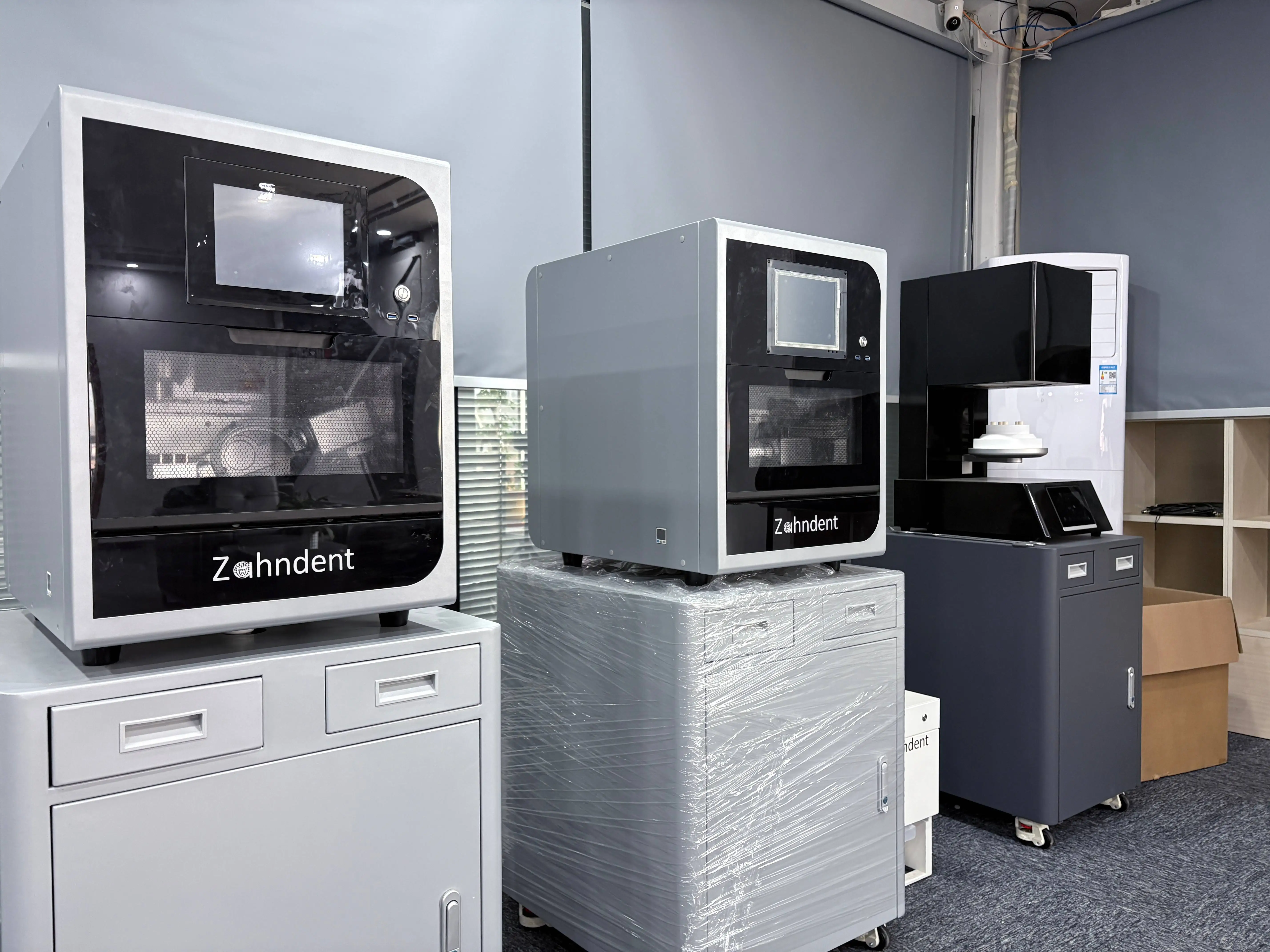 Zahndent 5 Axis CAD CAM Milling Machine for Dental Zirconia