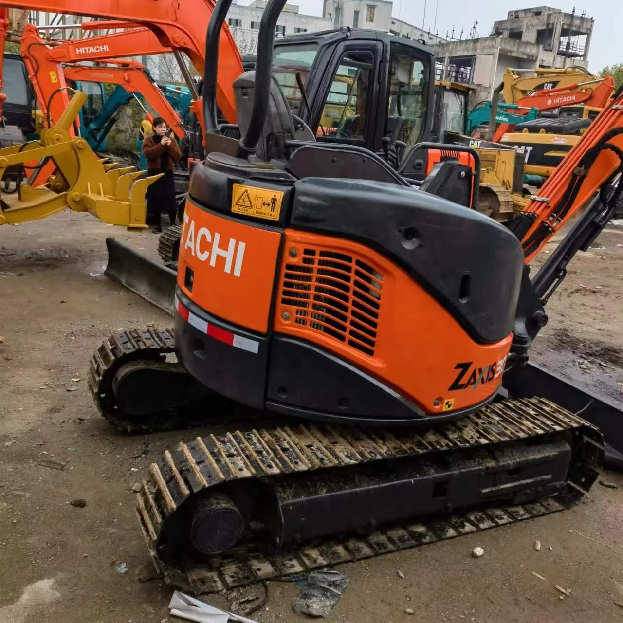 ミサキ Soft Modal İçerikli Modal Garnili ve Taş İşlemeli Zamansız Ferace