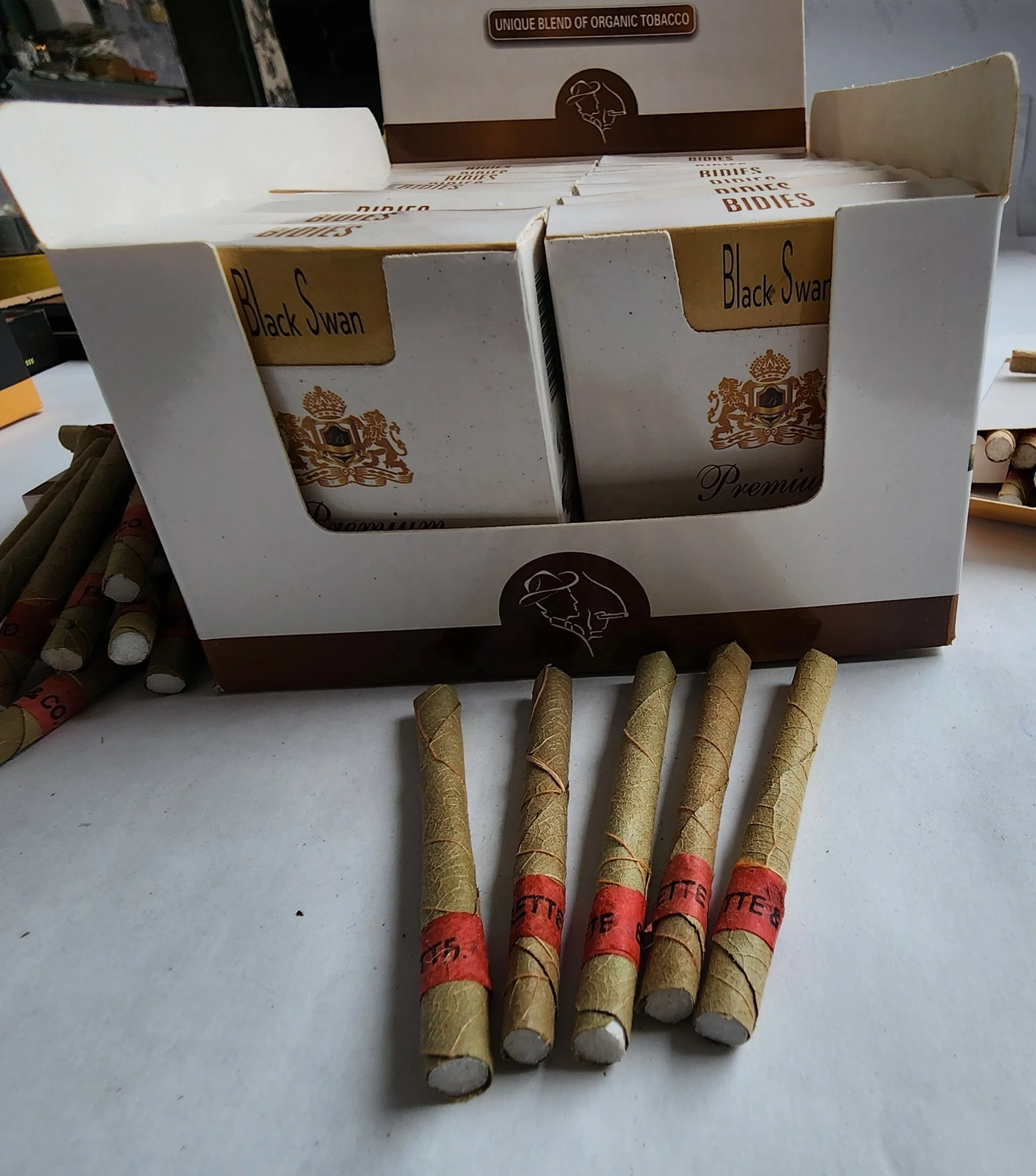beedi cigarettes for sale near me Unfiltered Traditional Indian Luxury Beedi Mini Unfiltered with Herbal  Flavors bulk factory supply Hand rolled mini sticks