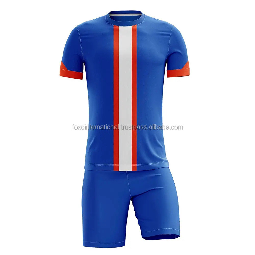 Professional Made Sports Wear Soccer Uniforms / Custom Logo Printed