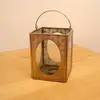 COMME ILLUSTRÉ