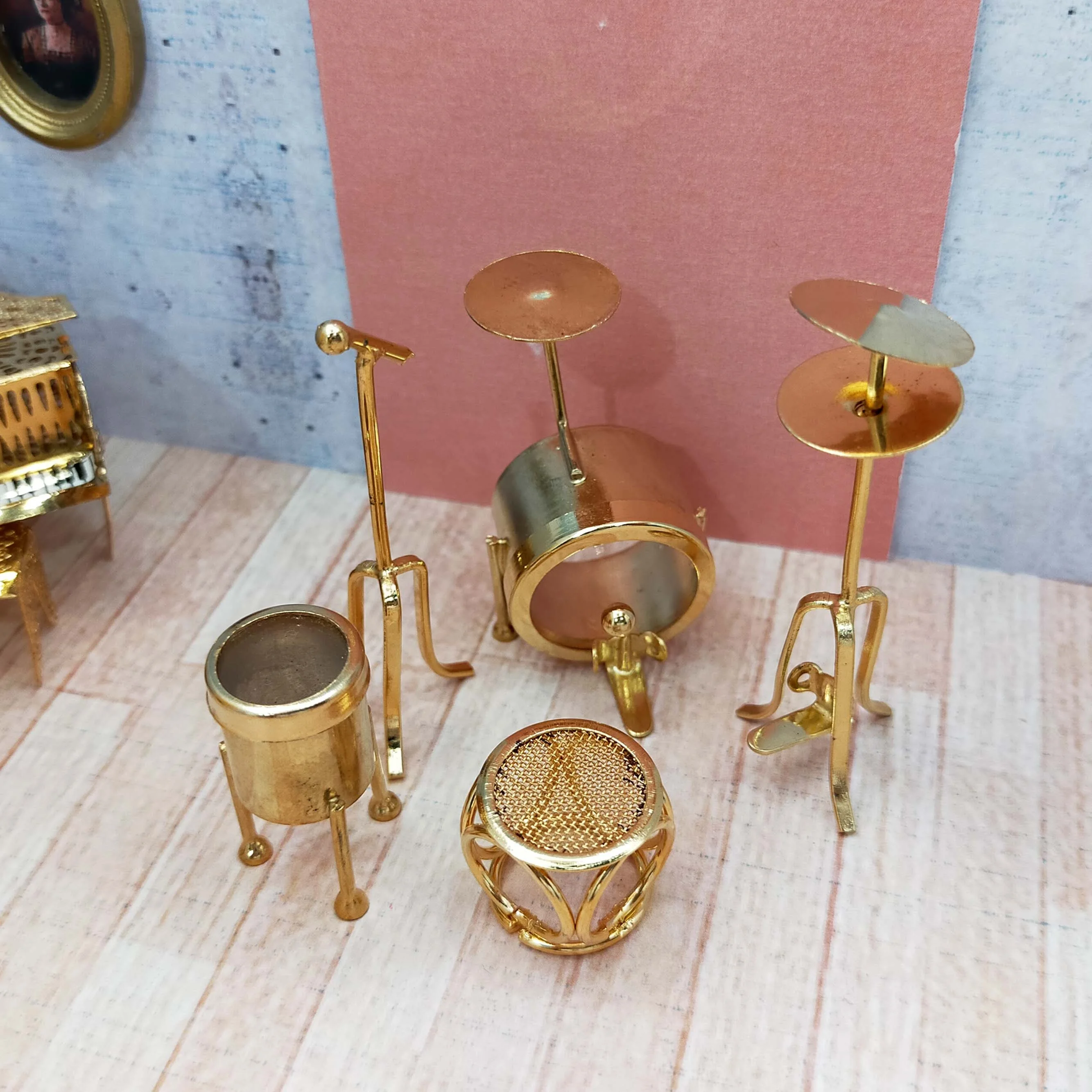 Miniature Dollhouse Accessories 1:12 Golden Fancy Instruments Room ...