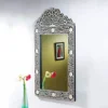 identique à l'image