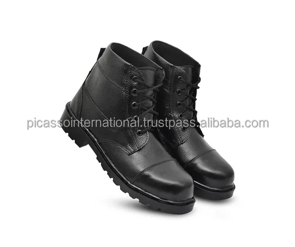 Good Quality Hot Selling Elegant Design Custom Logo OEM High Quality Cow Hide Leather Boots for Men at Direct Factory Price