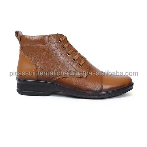 Direct Factory Price Excellent Quality Wholesale Supply Stylish Look Shoes Classic Design Genuine Leather Boots for Men