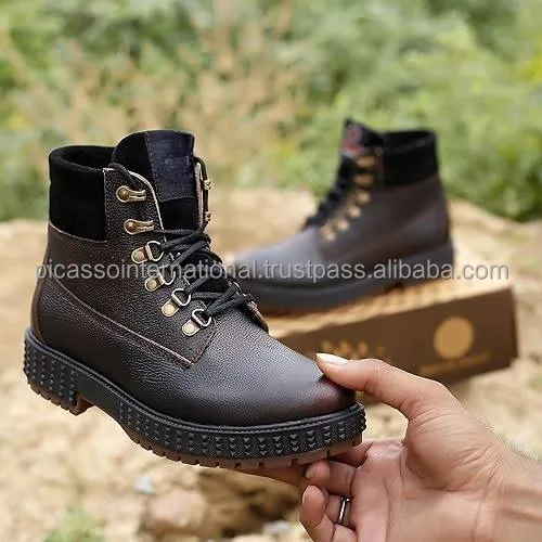 Hot Selling Excellent Quality Premium Casual Wear OEM Wholesale 100% Genuine Leather Shoes Boots for Men at Direct Factory Price