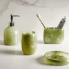 Verde Oliva y Blanco