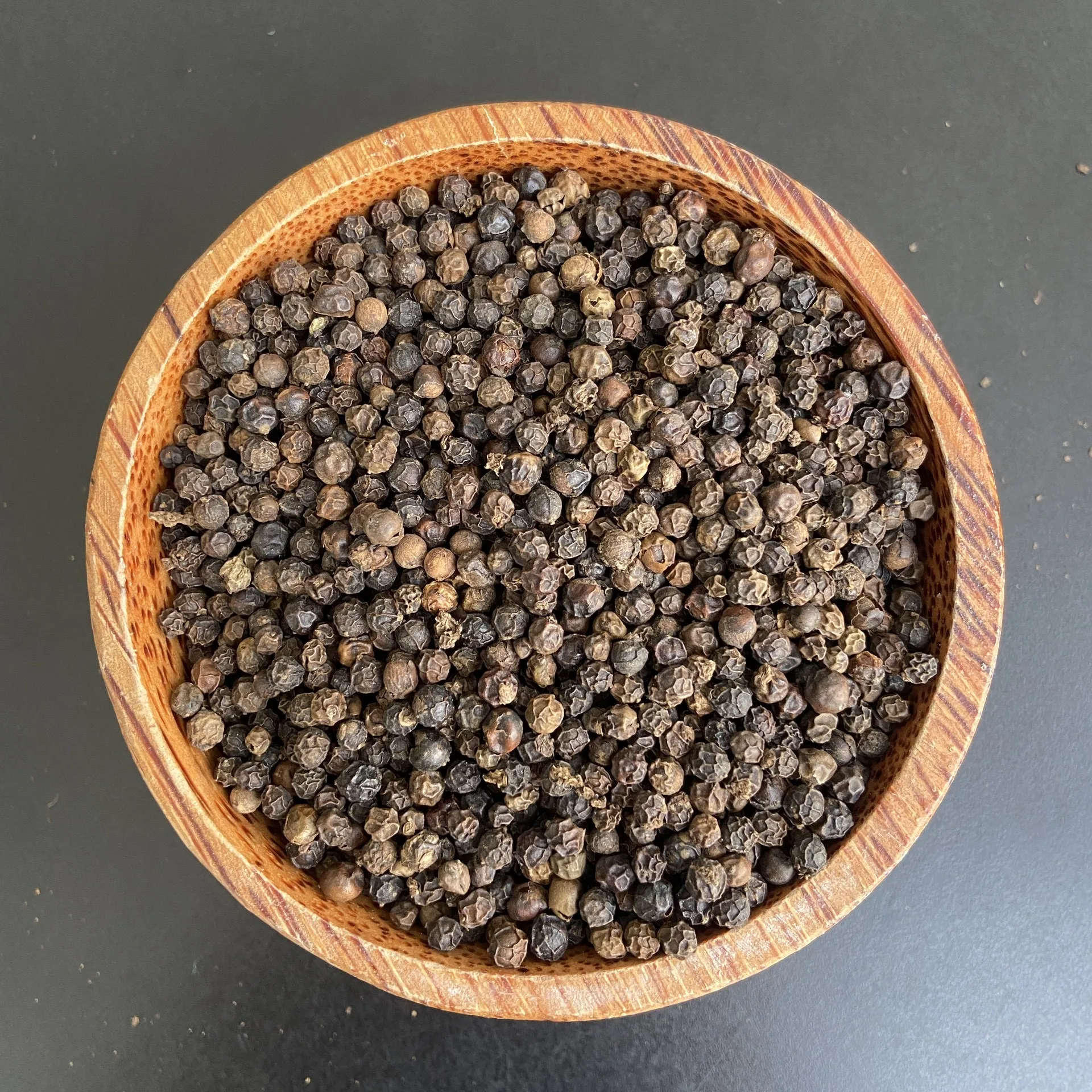 High Quality Black Pepper From VILACONIC Factory Best Price Export Raw Dried Process Services by MRS JENIFER