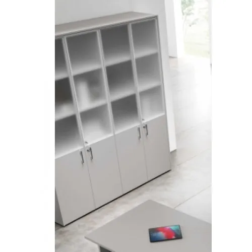 Офисная мебель для документов с внутренними полками и стеклянными навесными