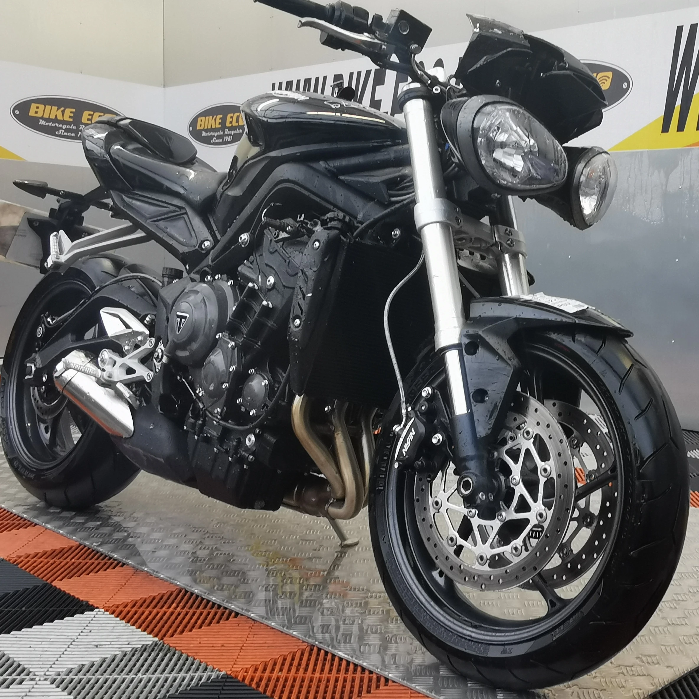 street triple 660 exhaust