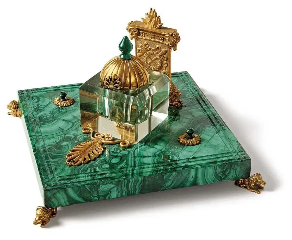 Подставка для ручек из Малахита с полудрагоценными камнями