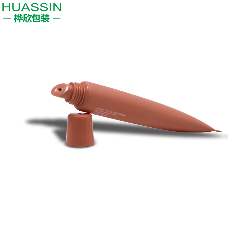 lip gloss tube 5.jpg
