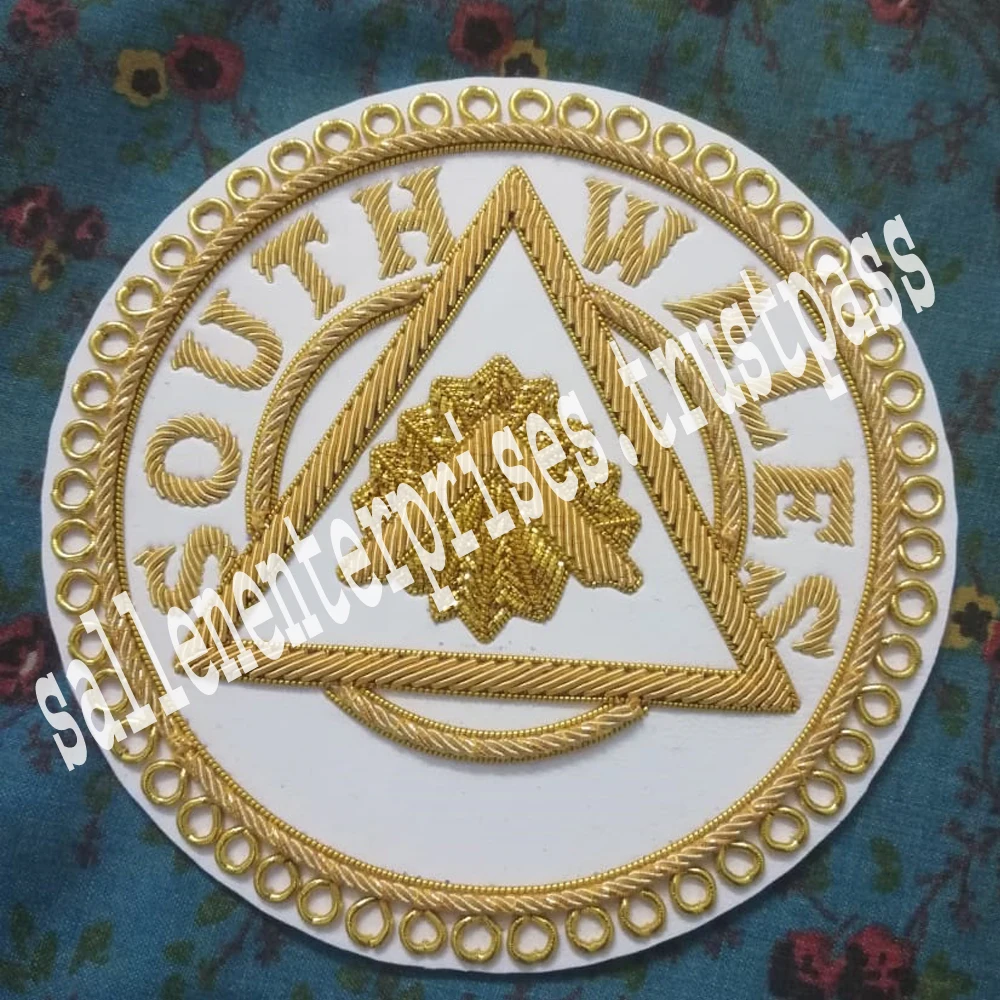 Royal Arch Scepter  / Masonic Apron Hard Case Master Mason Apron