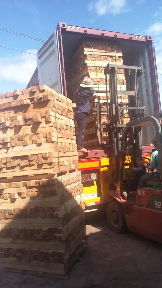 Brown Color Acacia Vietnam Wood Timber Lumber Make Wooden Pallets