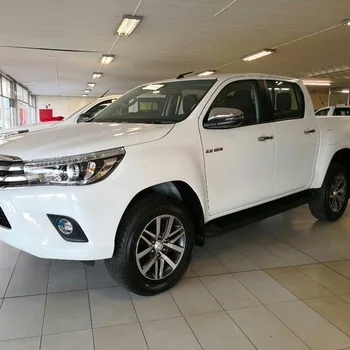 Used Toyota Hilux DK 2,8 D-4D Invincible