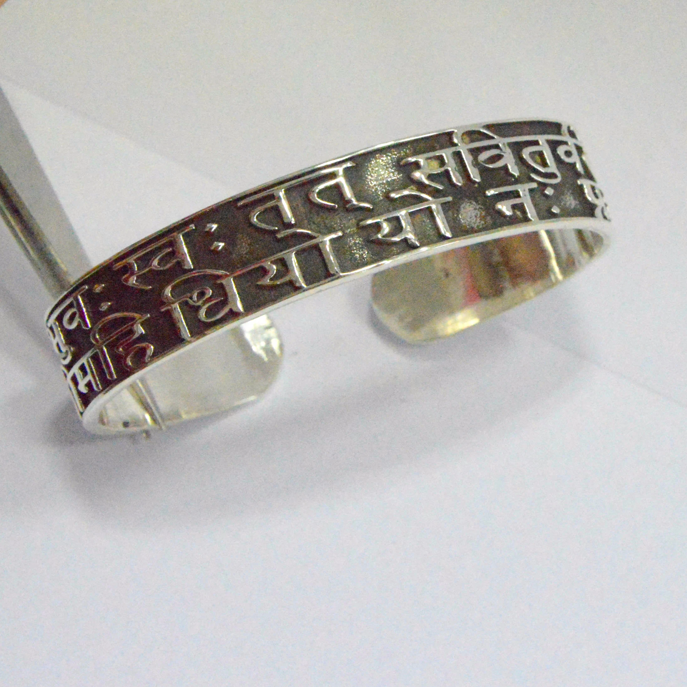Bracelet MANTRA cuff plate silver 925