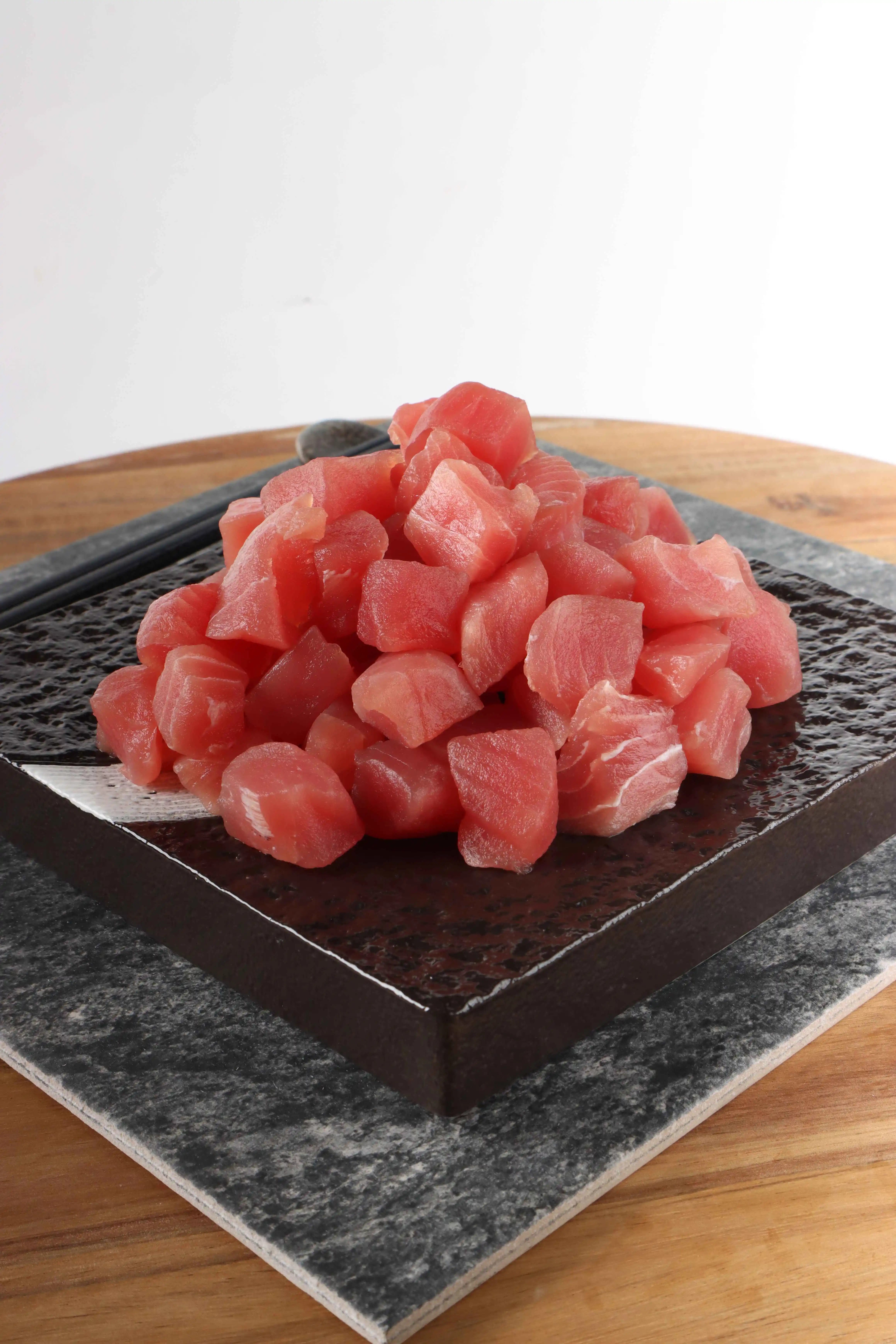 Premium Grade Convenient Pack Frozen Yellowfin Tuna Poke Aa/ Aaa