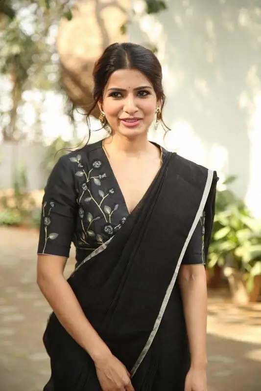 Samantha Akkineni Party Wear Black Color