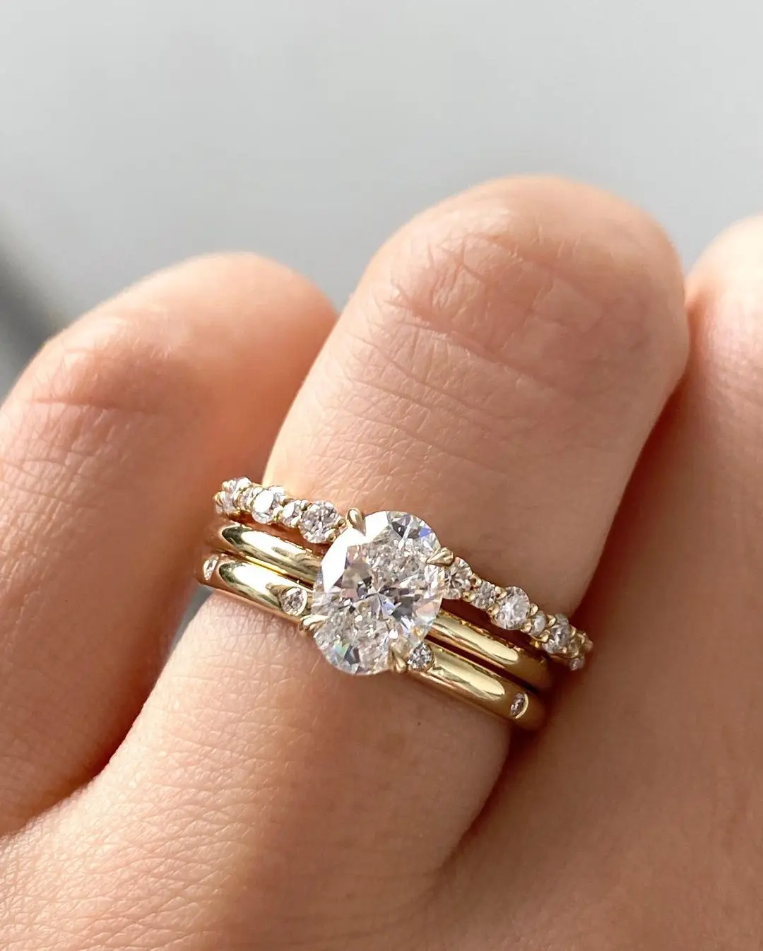 Elegant Moissanite Wedding Ring Set In 14k Gold For Parties_voghion.com