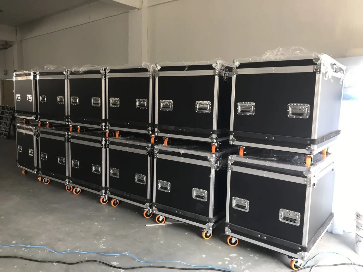 Turnkey Solution Led Video Wall P2.6 P2.9 P3.9 P4.8 Led Display Outdoor Event Led Panel Indoor