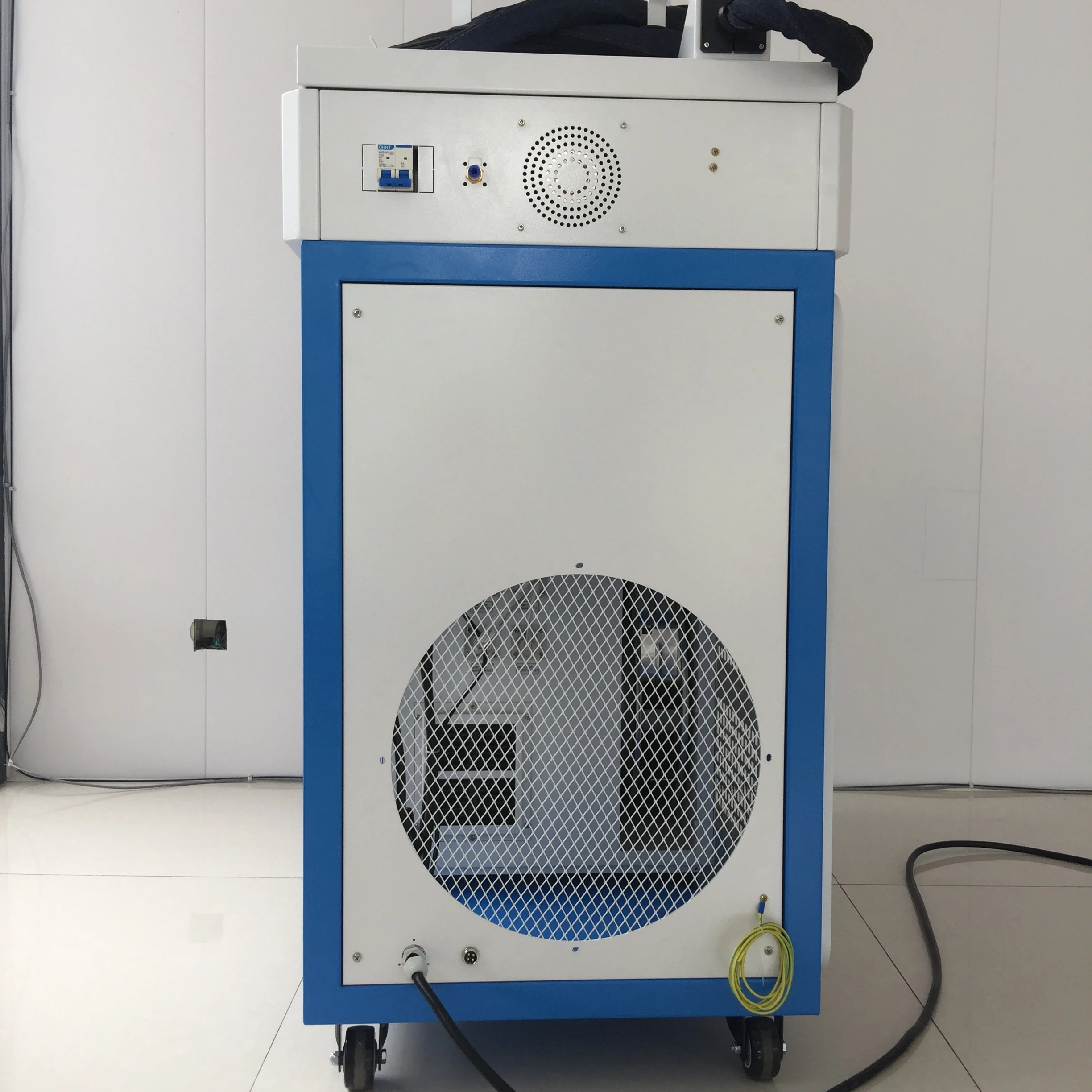 1000w 1500w 2000w 3000w Hand Held Fiber Handheld Laser Welder Welding Machine for Metal Aluminum factory