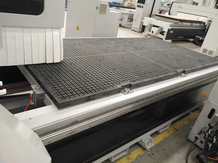 Excitech Wood Machine ATC CNC Router 1325 With Linear Tool Bank