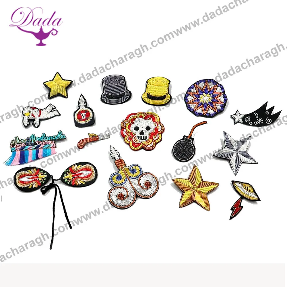 Red Rooster Bullion Wire Brooch Pin Hand Embroidery Brooch Badges