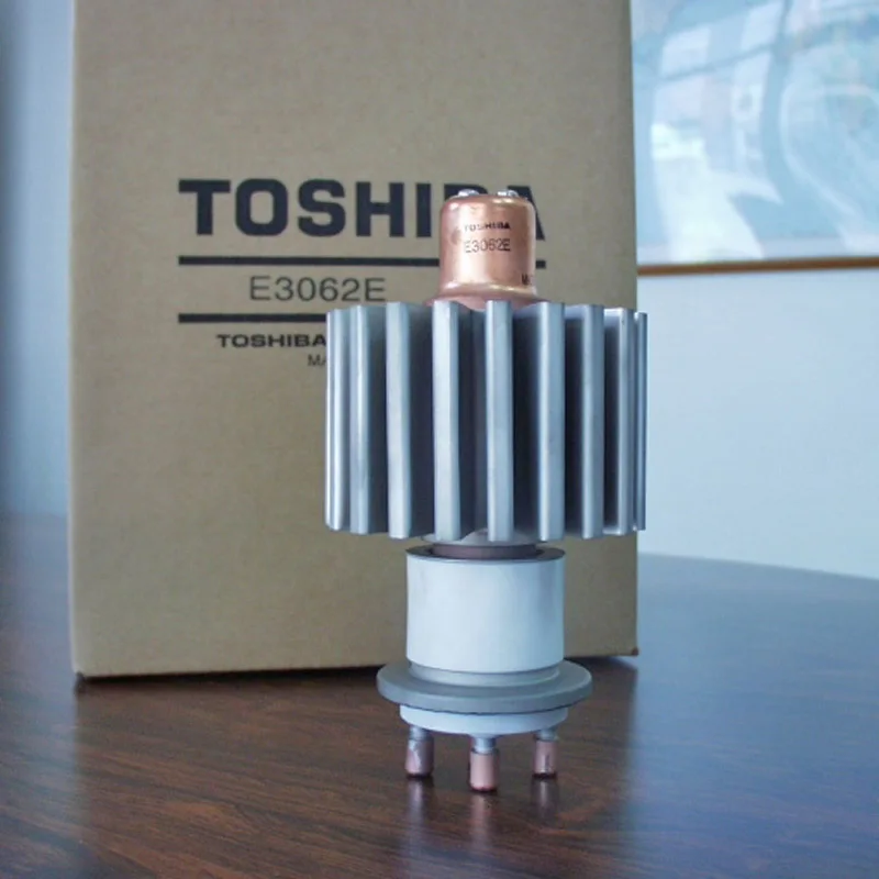 
 Высокочастотный кварцевый керамический вакуумный трубчатый Триод  