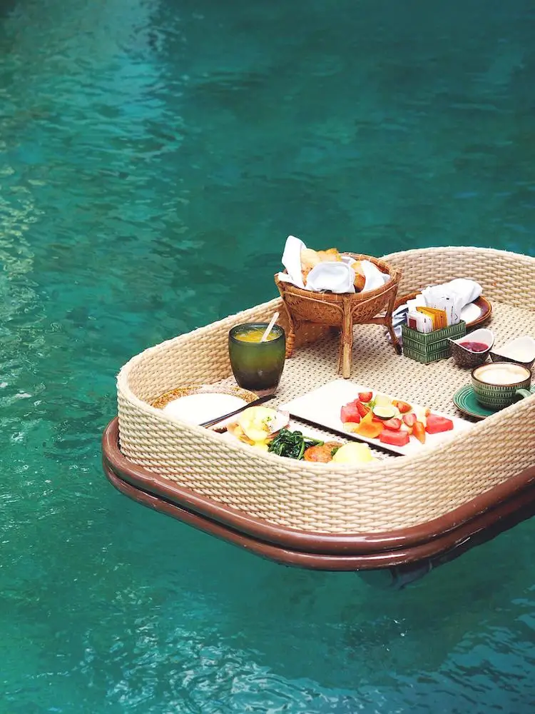 Rattan Floating Pool bar Serving Tray