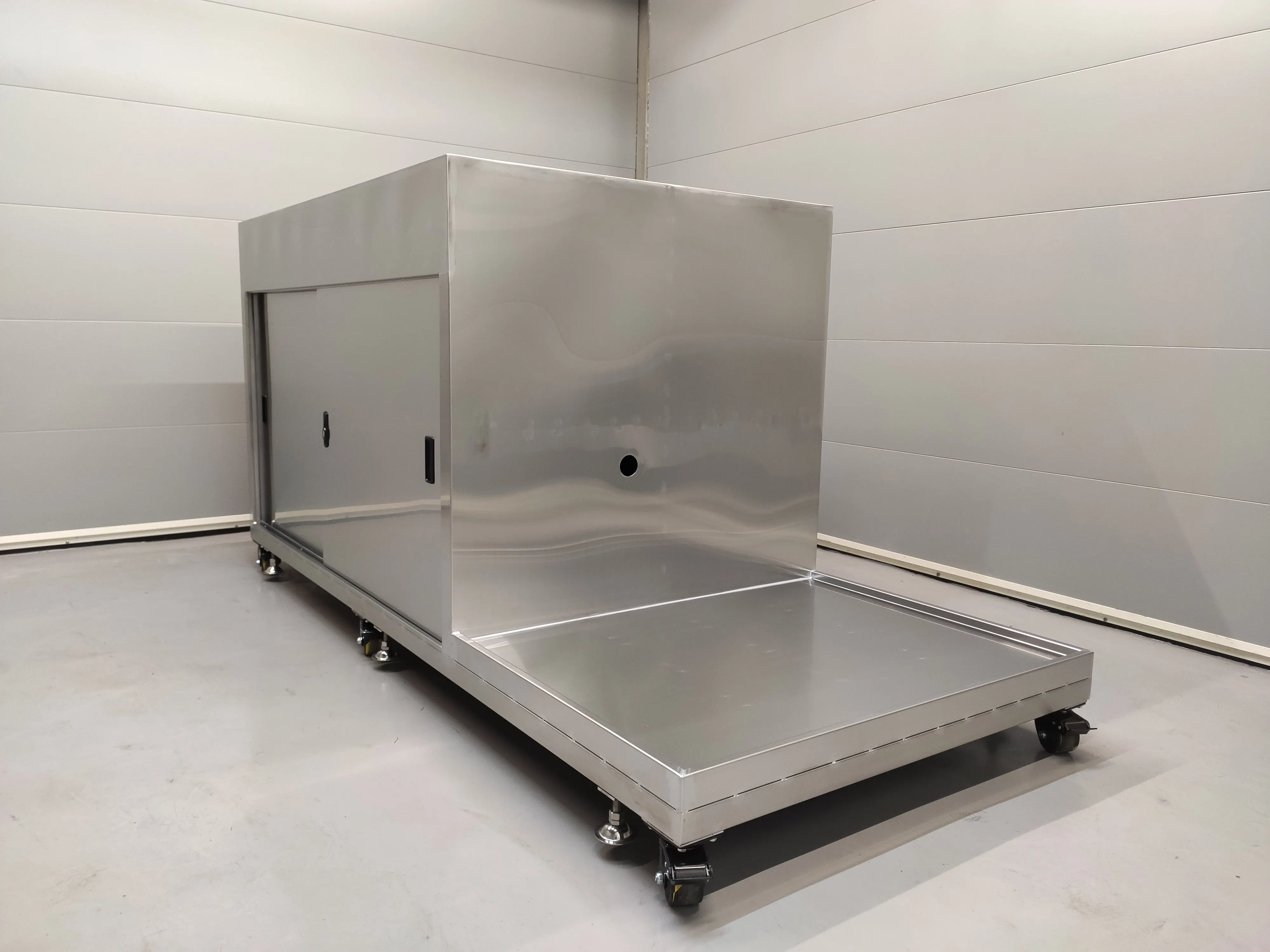 Шкаф для хранения столовой посуды из нержавеющей стали