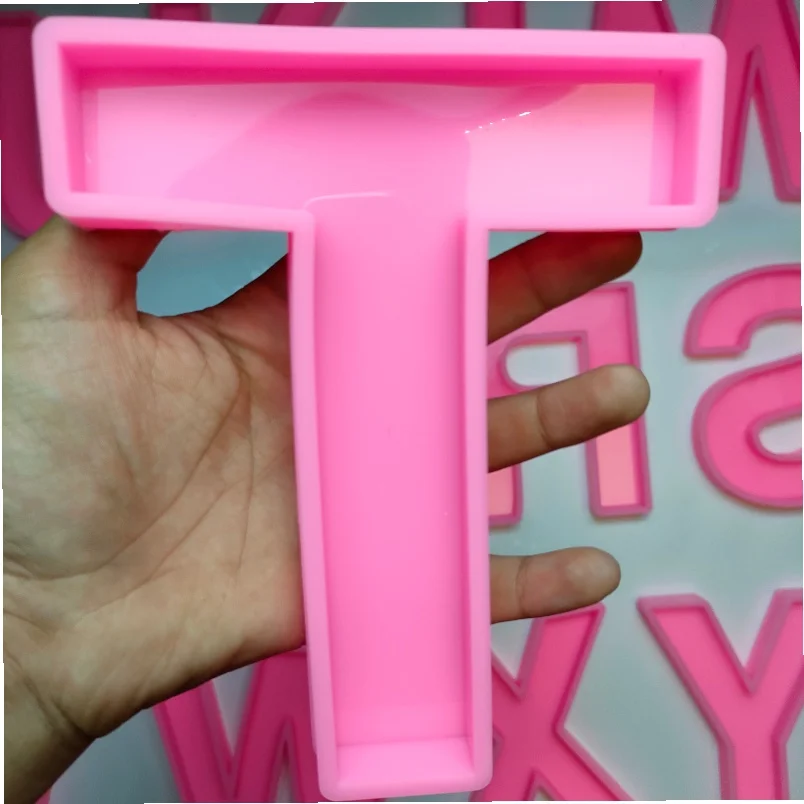 T.jpg