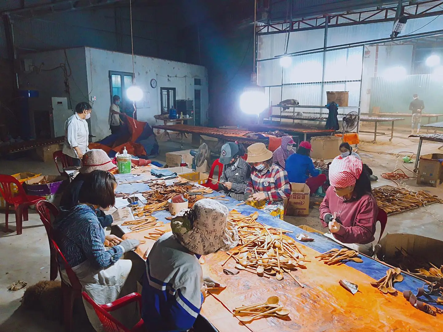 Wholesale Wooden Kitchen Utensil For Kitchen And Cooking 100 Walnut