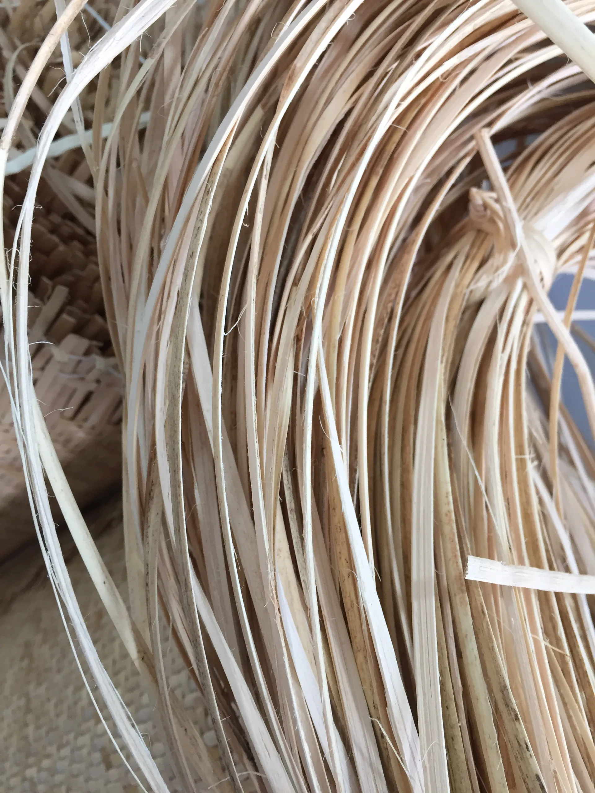 Vietnam Natural Malacca Rattan Canes / Rattan Poles Raw Material For Rattan Furniture Buy