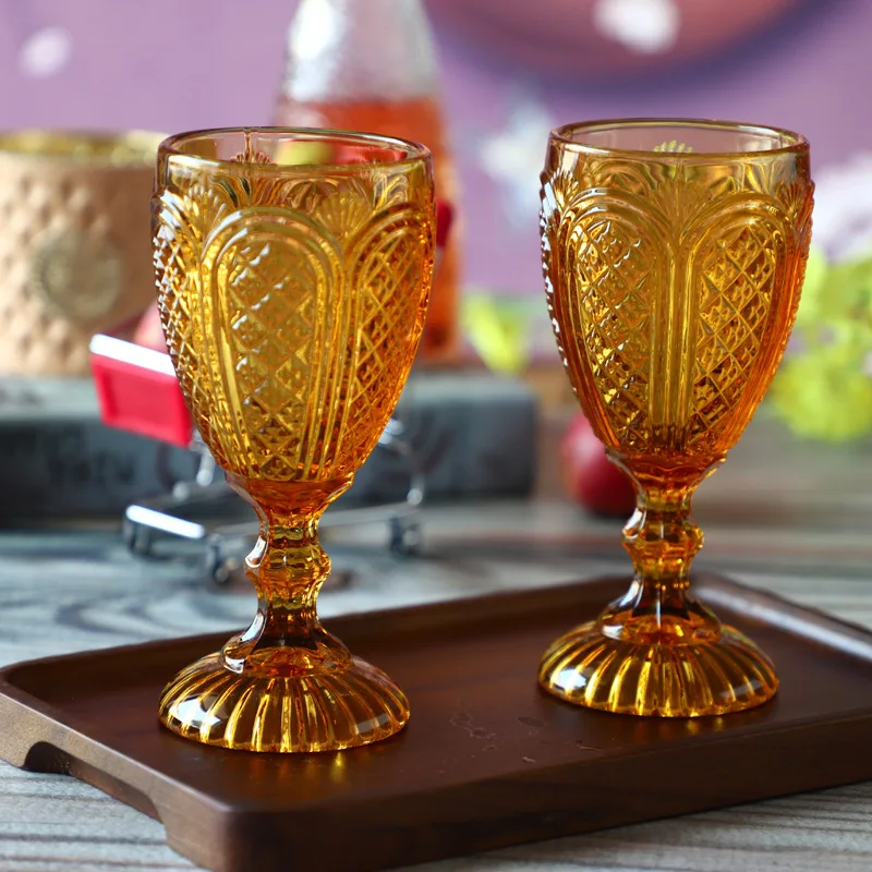 Günstige Trinkgläser Für Hochzeiten Rotweingläser Für Partys Bernsteinfarbene Kelche Kurzstieliges Fisch-reliefglas Retro Und Vintage Wasserglas