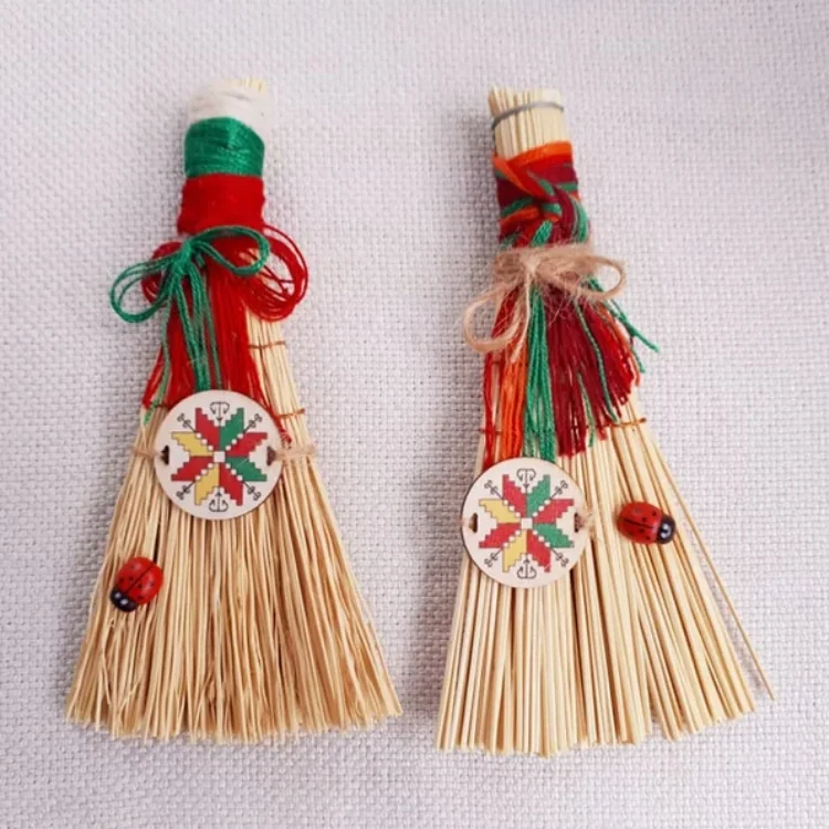 Small Seagrass Straw Broom Stick Cleaning Broom,Vietnamese Straw Soft