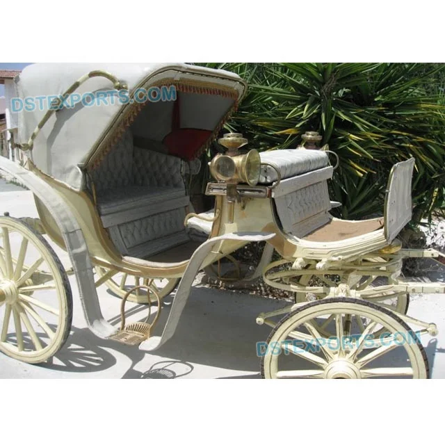 トリンケットボックス　馬車 ビクトリア朝キャデラックブロアム馬馬車ボックスタイプカバー雪