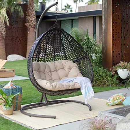 egg wicker swing