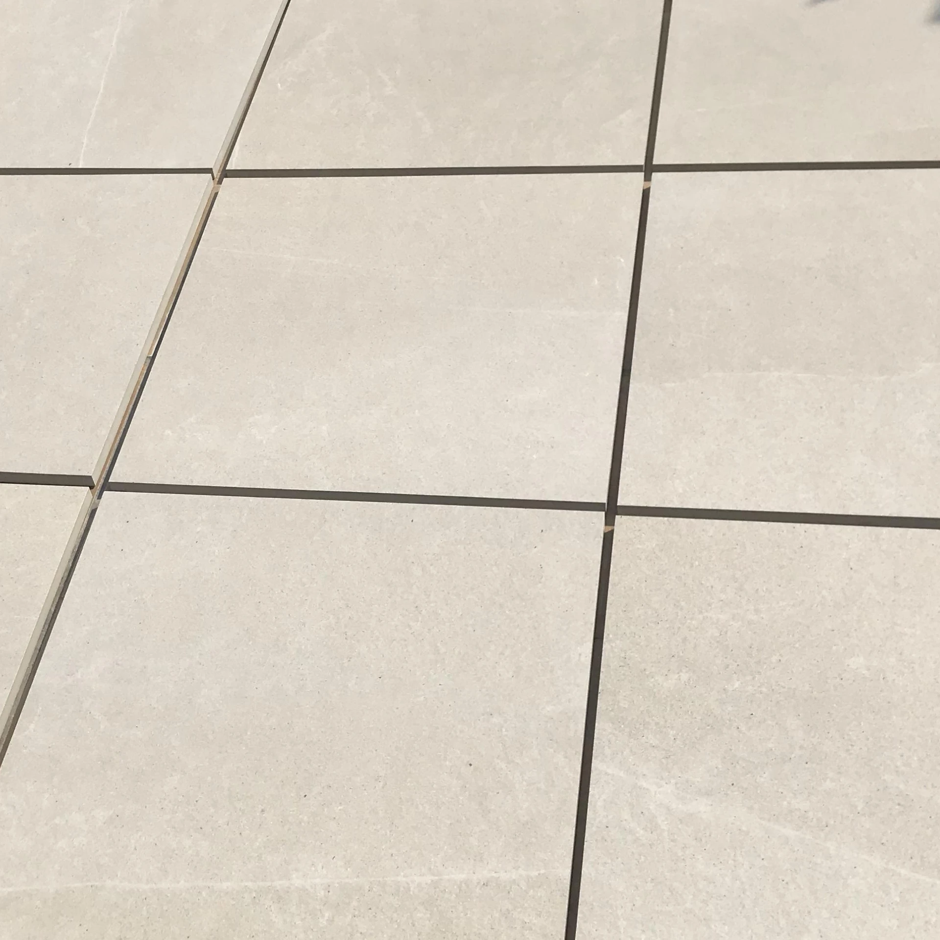 r11 水泥 asto crema 20毫米厚度 600 x 600毫米重型户外瓷石全身 2