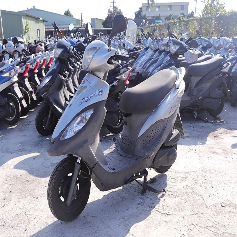 Used Kymco V2 125cc Scooter from Taiwan Top Speed  decoding=