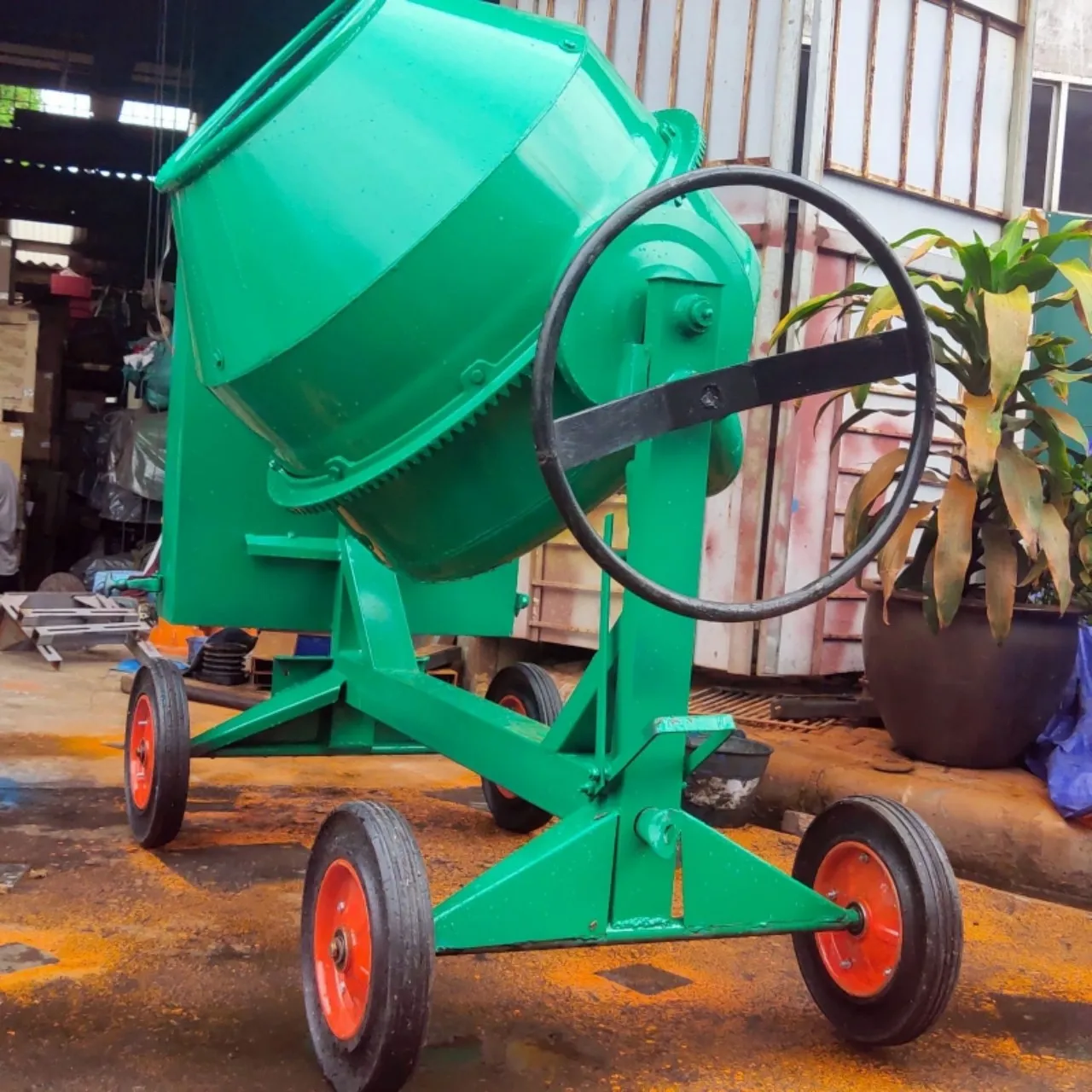 Durable Diesel Or Gasoline Engine Concrete Mixers Machines Mini From