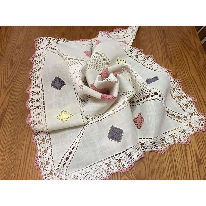 Vintage White Cotton Rectangle Tablecloth Pineapple Crochet Embroidered Pattern Square Lace Design for Weddings