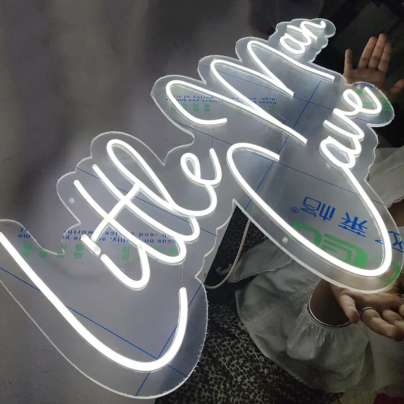 INSEGNE AL NEON led, scritte luminose personalizzate, neon per