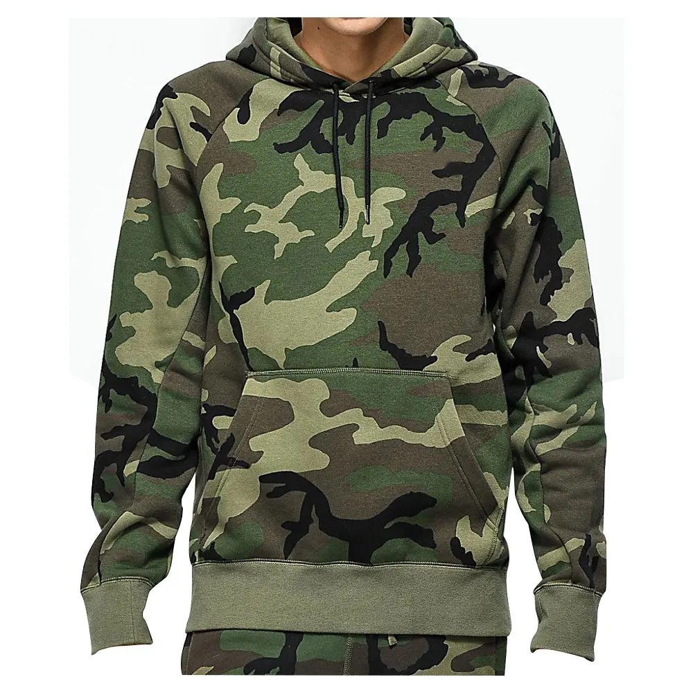 Мужской камуфляжный. Nike SB Camo Hoodie. Nike SB куртка камуфляж. Толстовка найк камуфляжная. Худи милитари камуфляж.