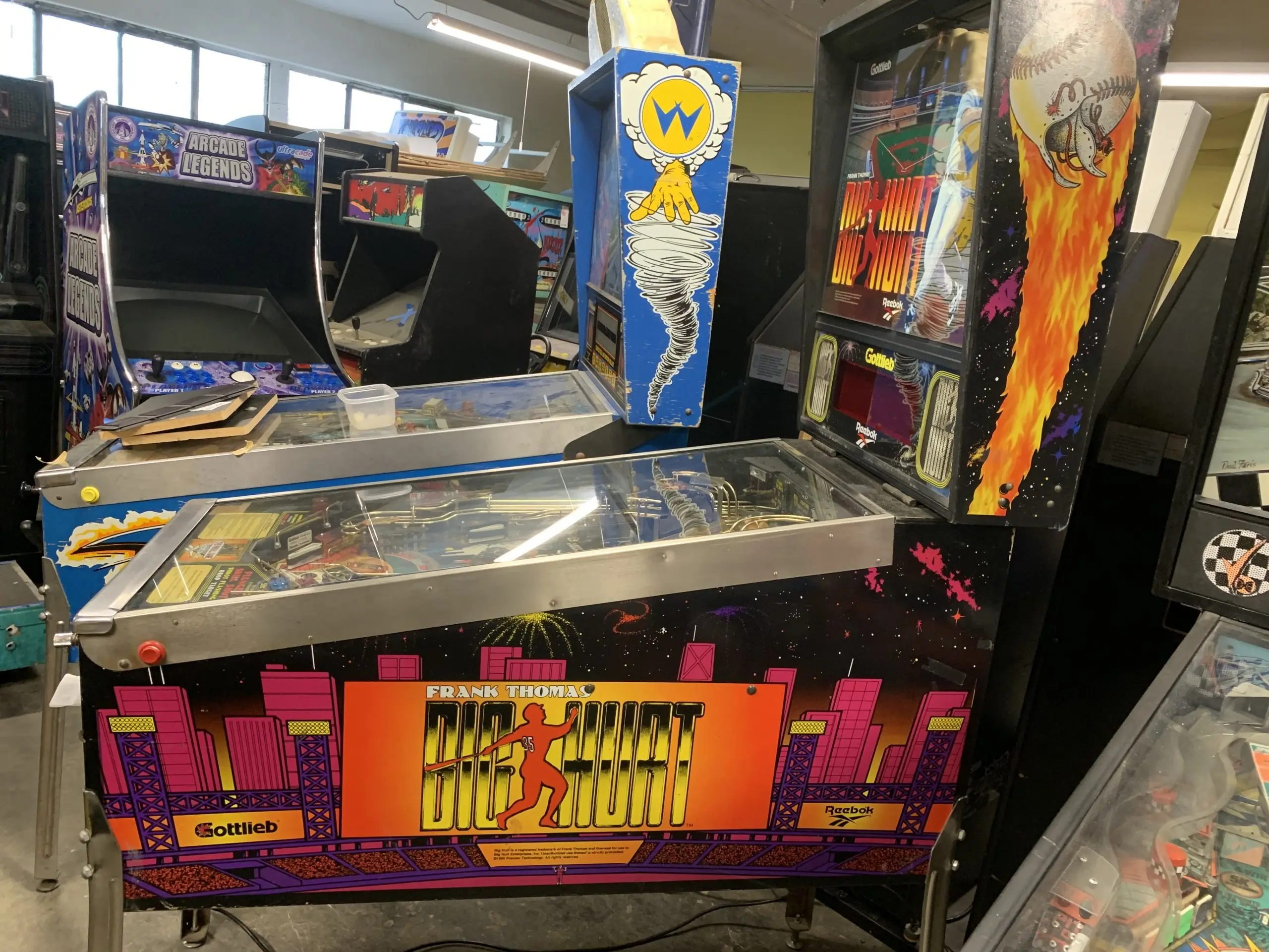 Kiss Pro Pinball Machine By Stern Buy 49 Inch Screen Pinball Arcade