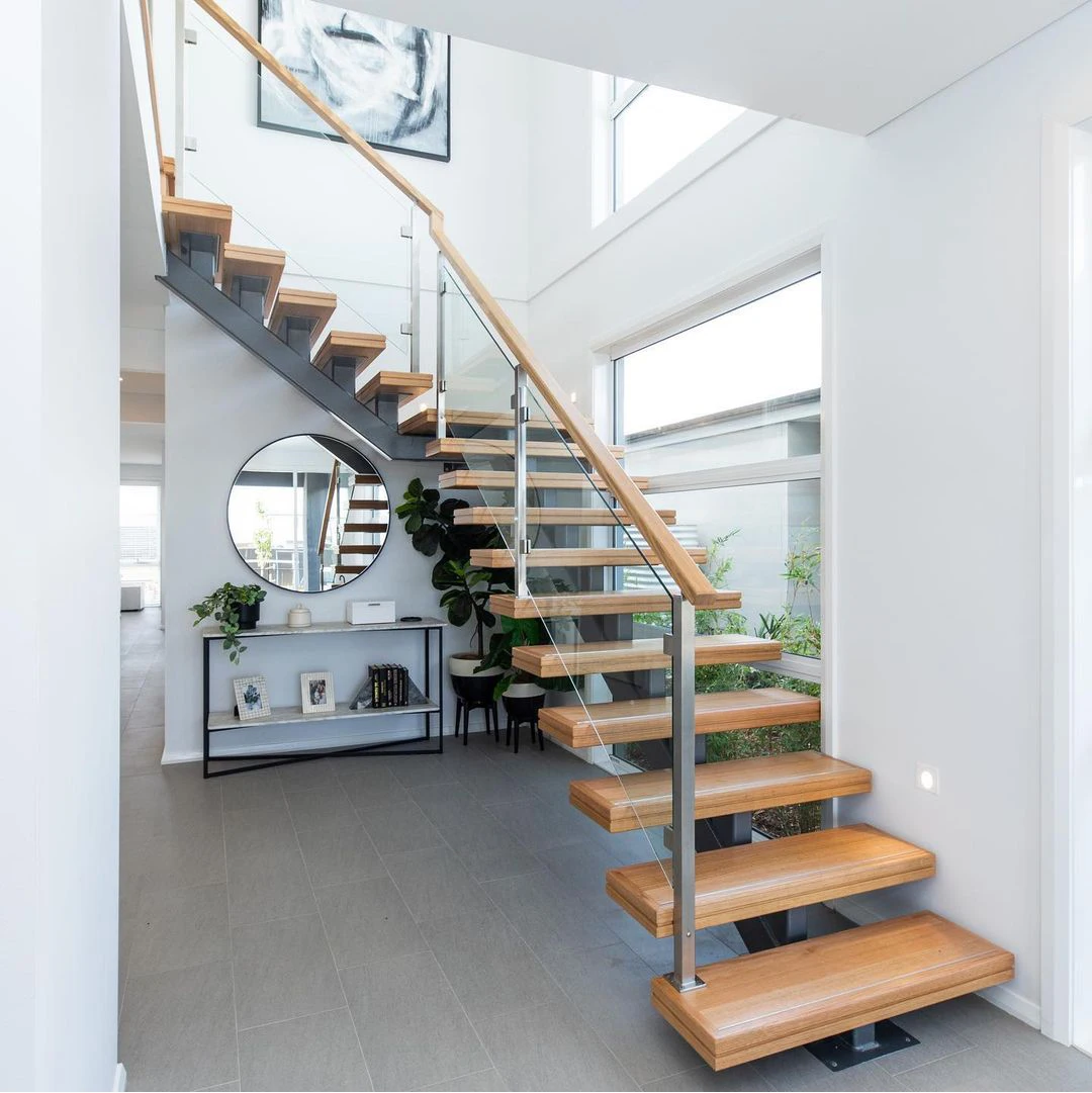 Interior Invisible Stringer Floating Stairs with 40Mm Oak Wood Tread
